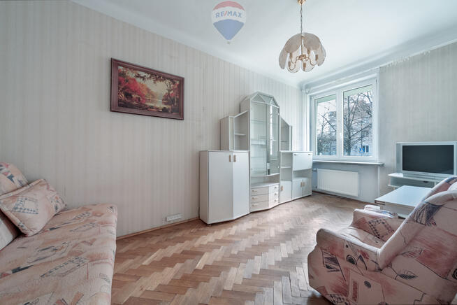 Saska Kępa -2 oddzielne pokoje + widna kuchnia