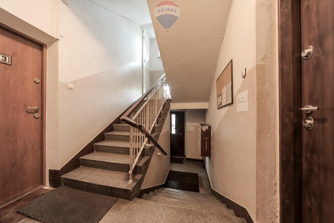 Saska Kępa -2 oddzielne pokoje + widna kuchnia