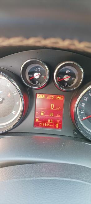 Opel Insignia OPC 2.8 V6 Turbo ze Szwajcarii