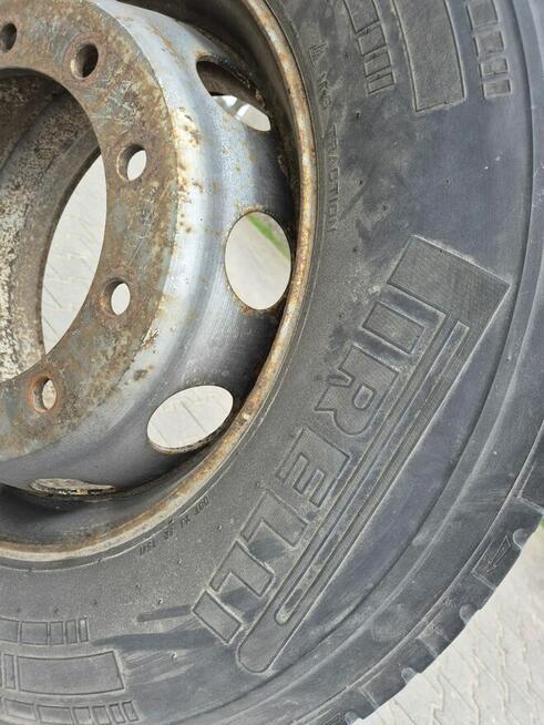 Felga 22,5 x 9,00 + opona Pirelli 315/ 70 R 22,5 Triathlon