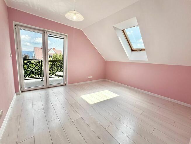 Nowy Dom z Garażem - 132 m2 Komfortu w Limanowej