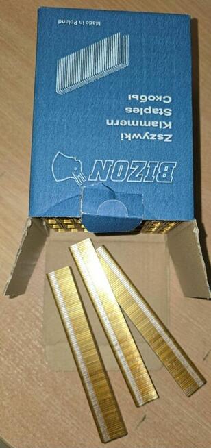 Sprzedam dużą ilość zszywek meblowych BIZON 92/18