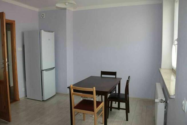 Dwupokojowe mieszkanie dla studentów - początek ul J. Lea