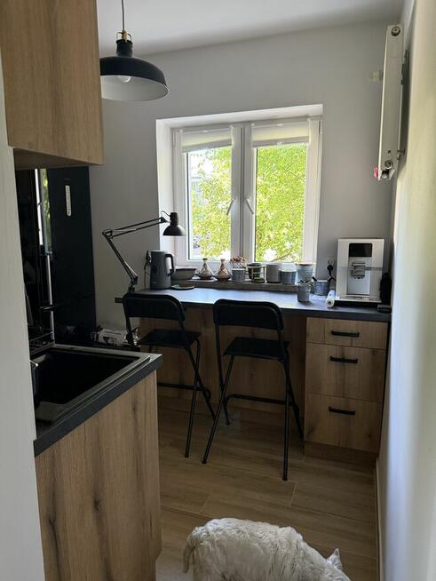 Zamienię komunalne 2 pokoje 38m na Mokotowie, na 3-4 pokoje