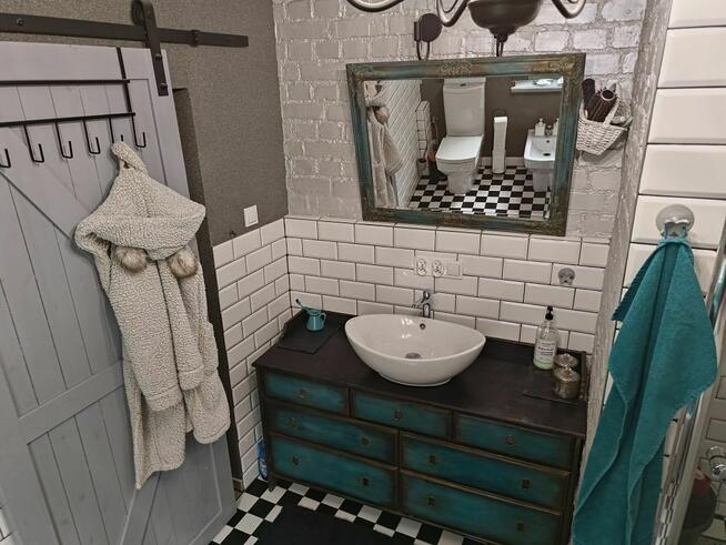 Wynajmę mieszkanie 74m2, 2 duże pokoje, salon z kuchnią