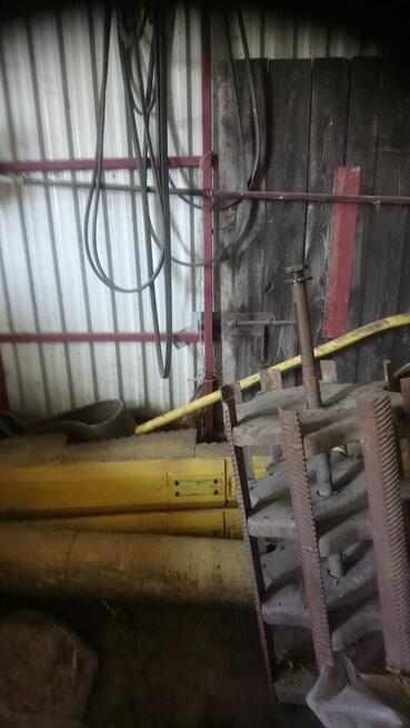 części do kombajnu zbożowego New Holland 135 Clayson