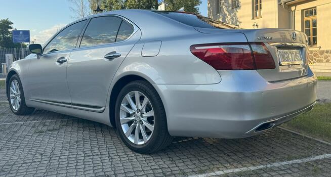 Lexus LS 460 V8 Full Opcja bez pneumatyki 2010r