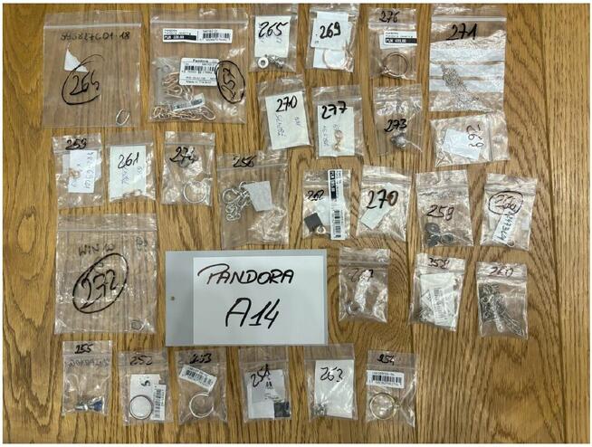 Syndyk sprzeda biżuterię (ponad 500 sztuk)