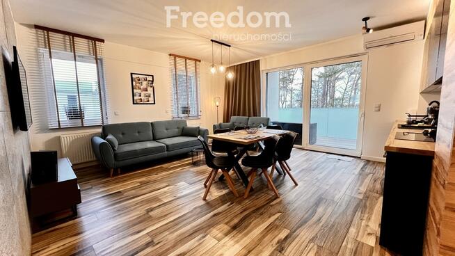 Top Apartament 3 Pok w Rewalu z widokiem na morze.