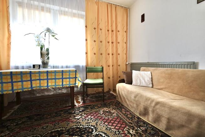 Dom na skraju Ciechanowa przy rzece Łydynia