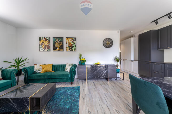 Eleganckie 3-pokojowe mieszkanie w nowej kamienicy