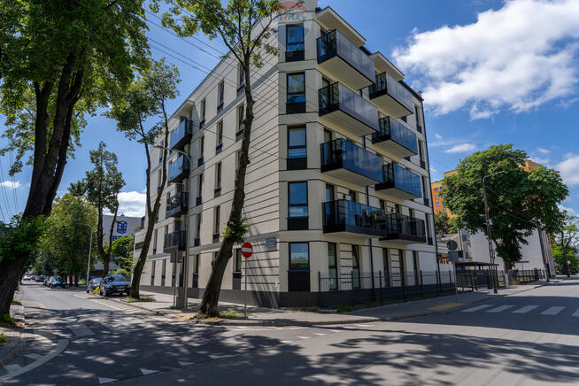 Stylowe 3-pokojowe mieszkanie w nowej kamienicy