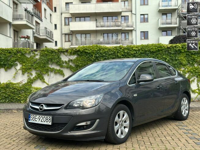 Opel Astra 1.6 benzyna