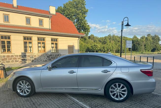 Lexus LS 460 V8 Full Opcja bez pneumatyki 2010r