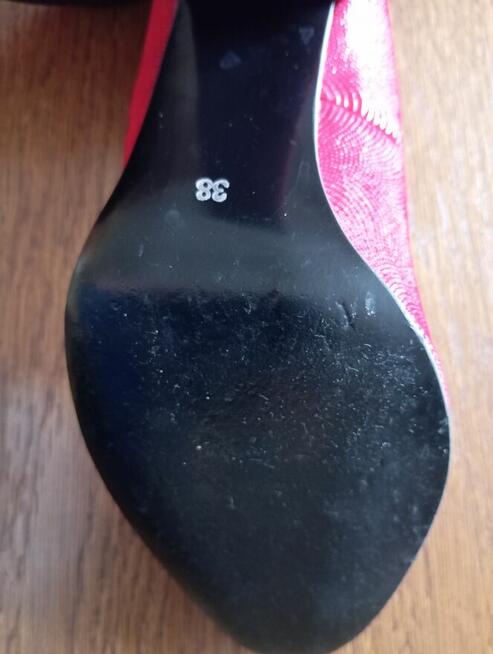 Buty eleganckie na obcasie jak nowe rozmiar 38
