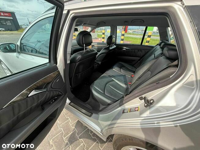 Mercedes-Benz Klasa E 320 T CDI Elegance