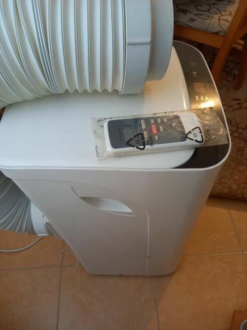 Sprzedam KLIMATYZATOR