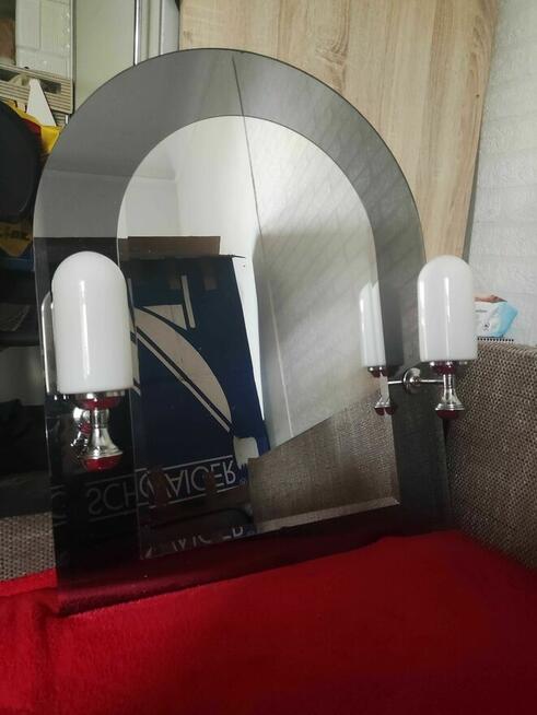 Lustro Łazienkowe ścienne na ścianę z Oświetlenie łazienki