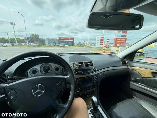 Mercedes-Benz Klasa E 320 T CDI Elegance