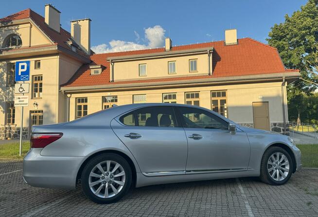 Lexus LS 460 V8 Full Opcja bez pneumatyki 2010r