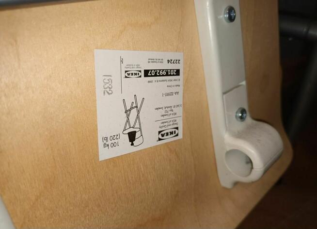 Krzesło barowe firmy IKEA, model FRANKLIN,201.992.07