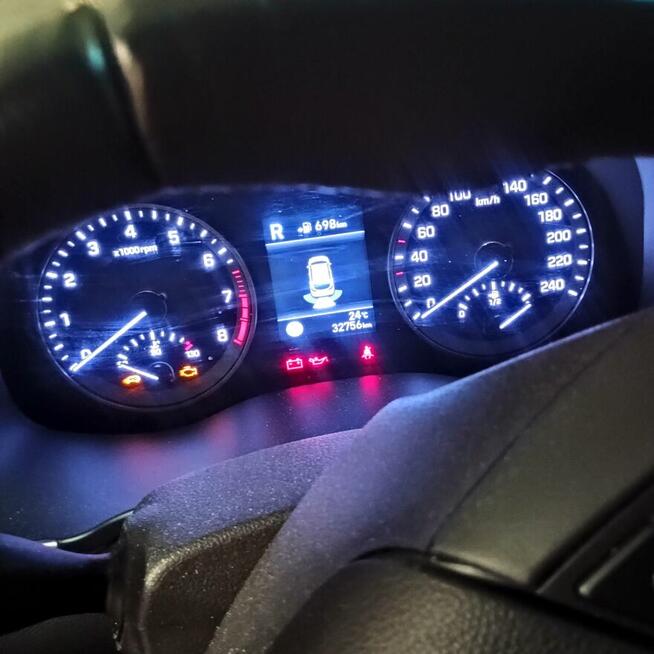 Sprzedam Hyundai Tucson 1.6 b