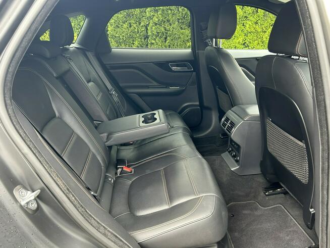Jaguar F-PACE 2.0T 4x4 automat bardzo zadbany!