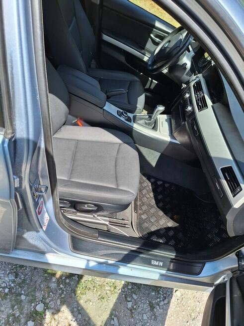 BMW E90 318d 2.0 diesel 145 KM | 2009 | Manual 6 biegów | Sk