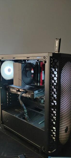 Komputer Do gier + Monitor