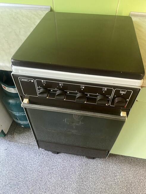 Sprzedam kuchnię gazową