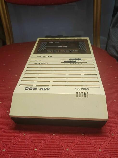 Magnetofon Kasetowy Unitra MK 250 na Kasety Magnetofonowe PRL