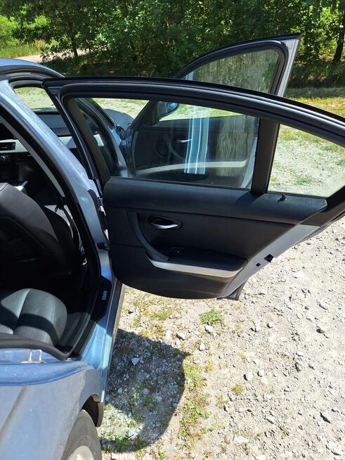 BMW E90 318d 2.0 diesel 145 KM | 2009 | Manual 6 biegów | Sk