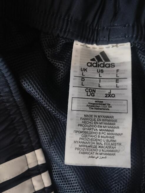 Sprzedam spodenki sportowe marki Adidas, rozmiar L
