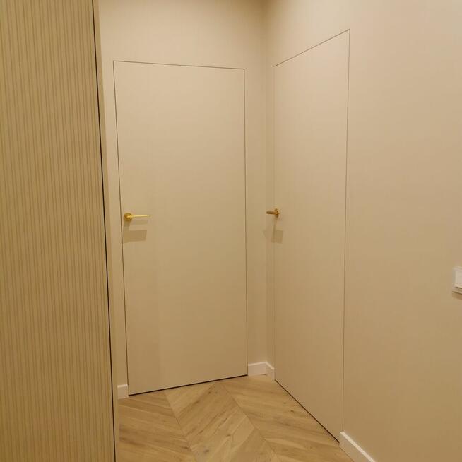 Drzwi wewnętrzne ukryte