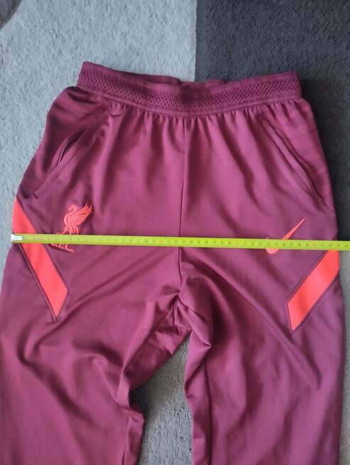Spodnie dresowe FC Liverpool marki NIKE OKAZJA!
