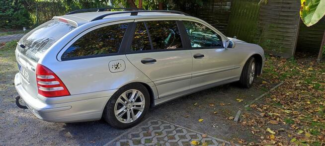 Mercedes Benz C- klasa 2.2 CDI