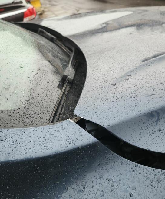 Sprzedam uszkodzona maskę Volvo XC90 2020