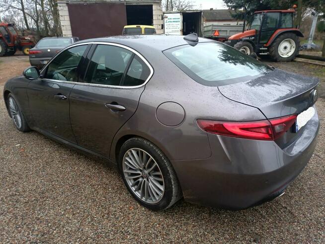 Alfa Romeo Giulia 2.2