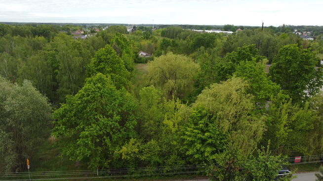 Duża działka z budynkiem we Wsoli blisko Radomia.