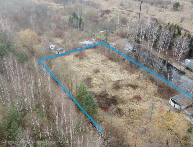 Duża działka z budynkiem we Wsoli blisko Radomia.