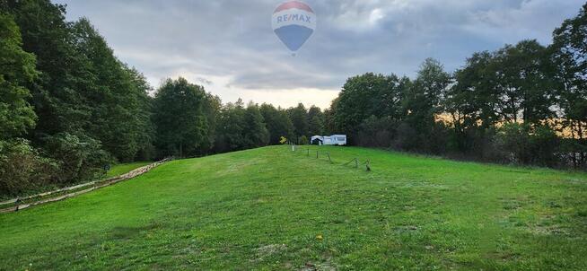 Działka budowlana z linią brzegową, Skolity