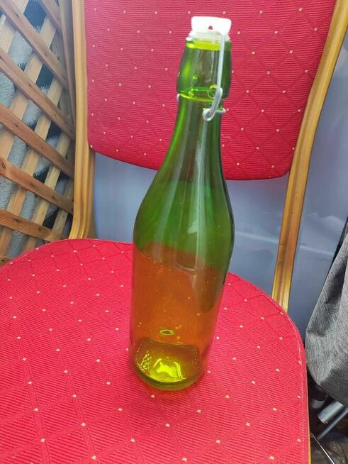 Butelka szklana ze szkła Zielona z korkiem na wino alkohol