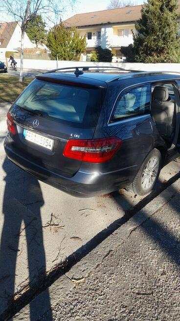 Mercedes-Benz 2011 r. Kombi