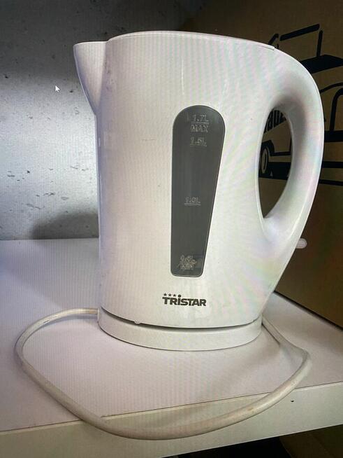 Czajnik elektryczny przewodowy Tristar 1.7L Biały