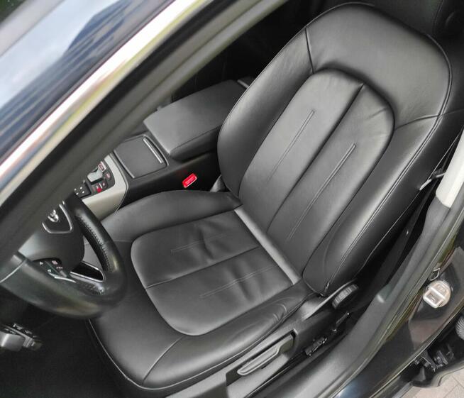 Audi A6 C7 2.0tdi S-LINE / kamera cofania