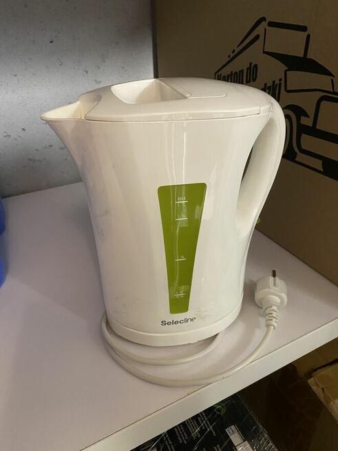 Czajnik elektryczny przewodowy Selecline 1.7L Biały