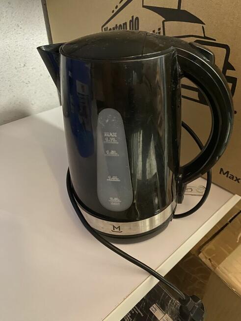 Czajnik elektryczny przewodowy M 1.7L Biały