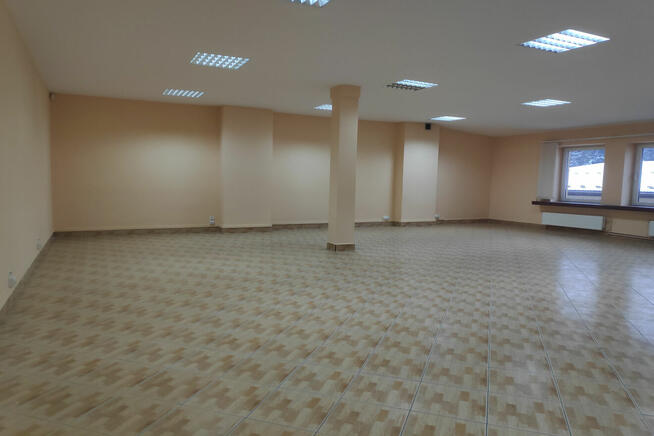 Do wynajęcia lokal biurowy – 135 m² – Nowy Targ