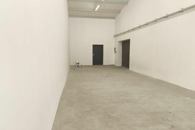 Do wynajęcia lokal biurowo-magazynowy – Nowy Targ