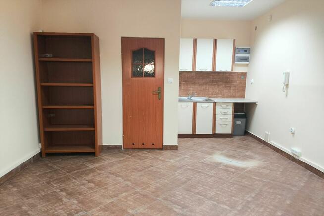 Do wynajęcia lokal biurowo-magazynowy – Nowy Targ